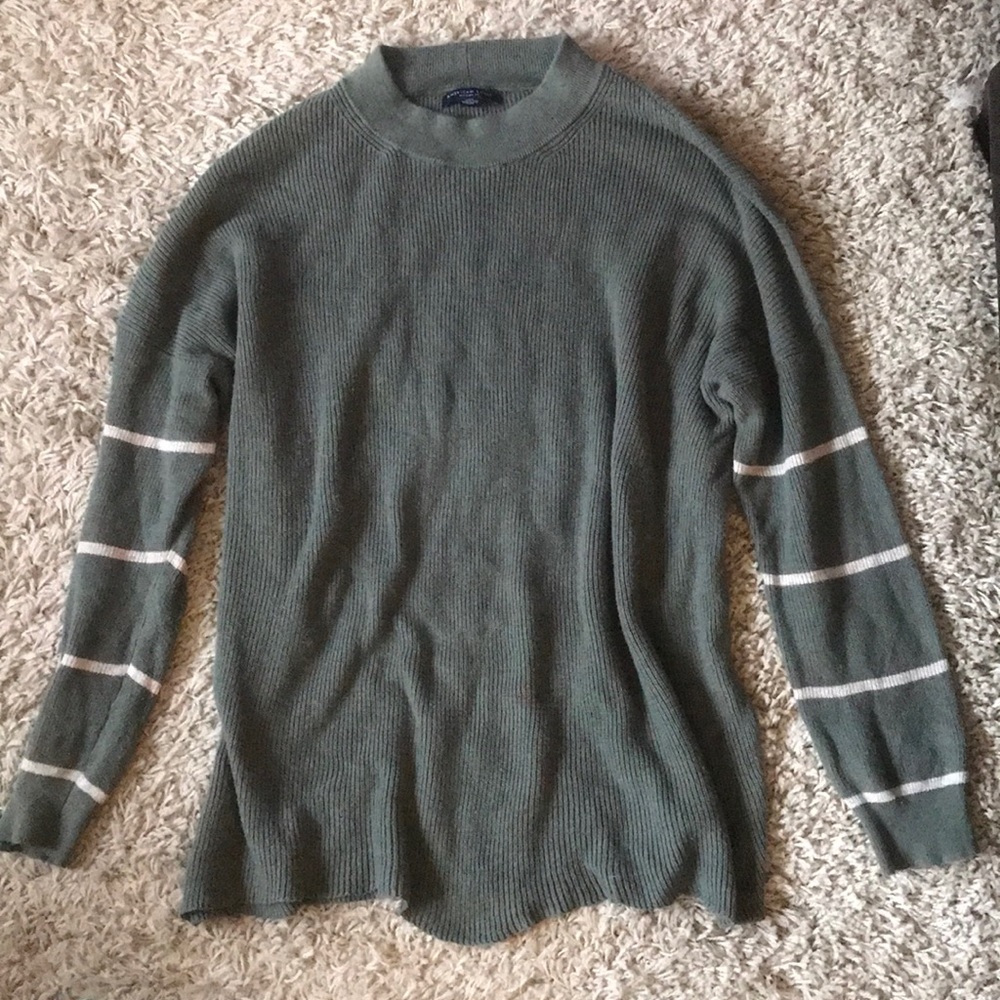 Women’s American eagle long sleeve shirt